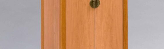 Display Cabinet–Big Pink