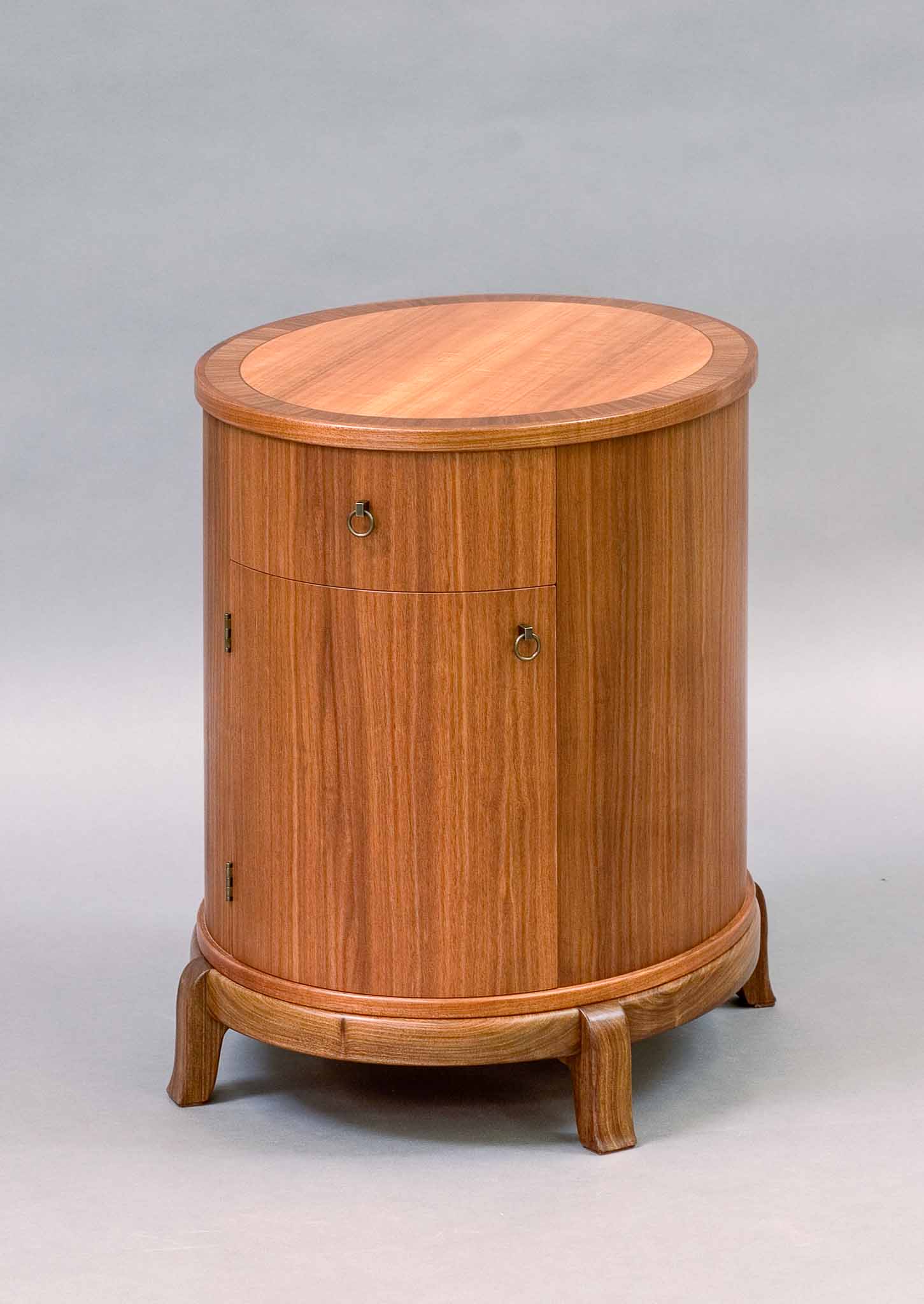 moffatt oval cabinet