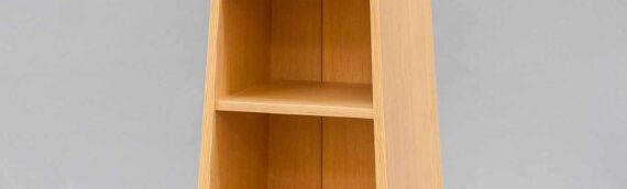 Magazine Stand