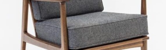 Fir St. Lounge chair