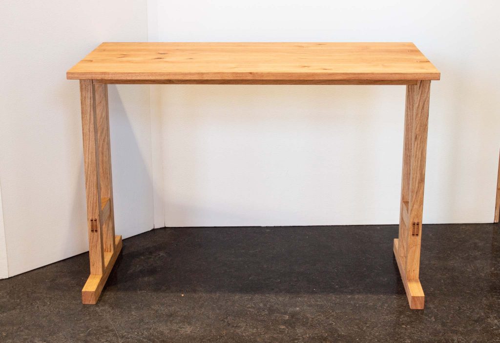 Acacia hall table