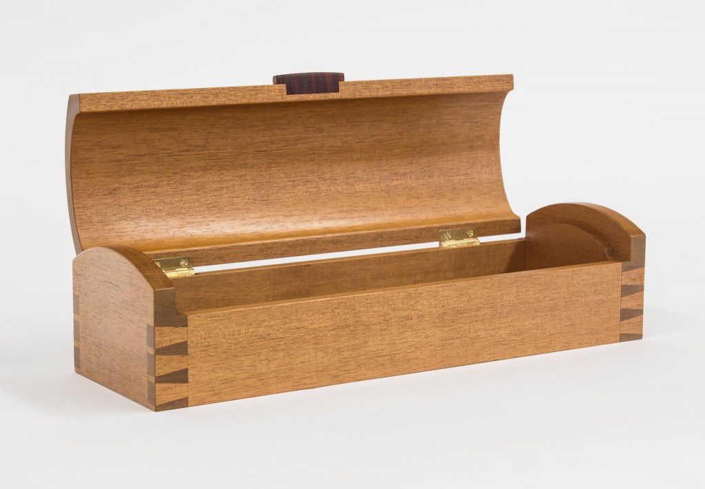 dovetailed coffin box