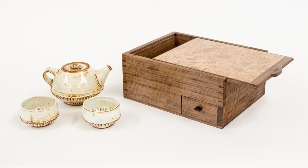 walnut dovetail tea box