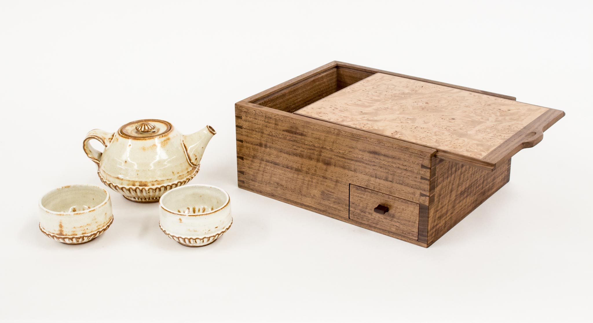 walnut dovetail tea box