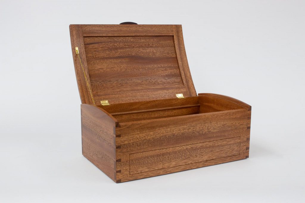 Wong mahogany box