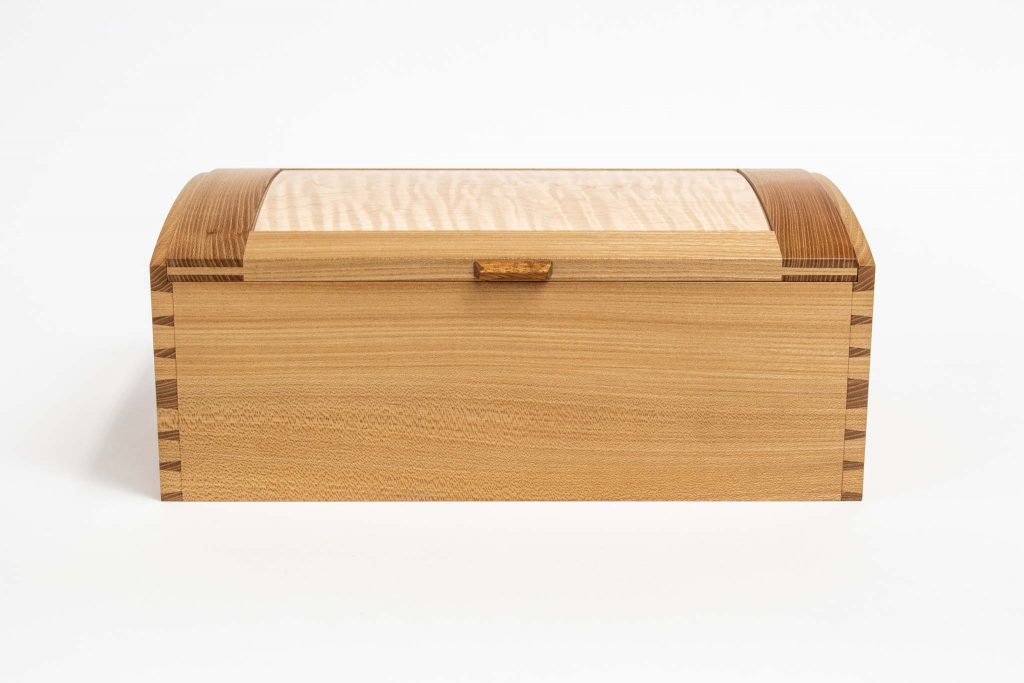 Keoni dovetail box